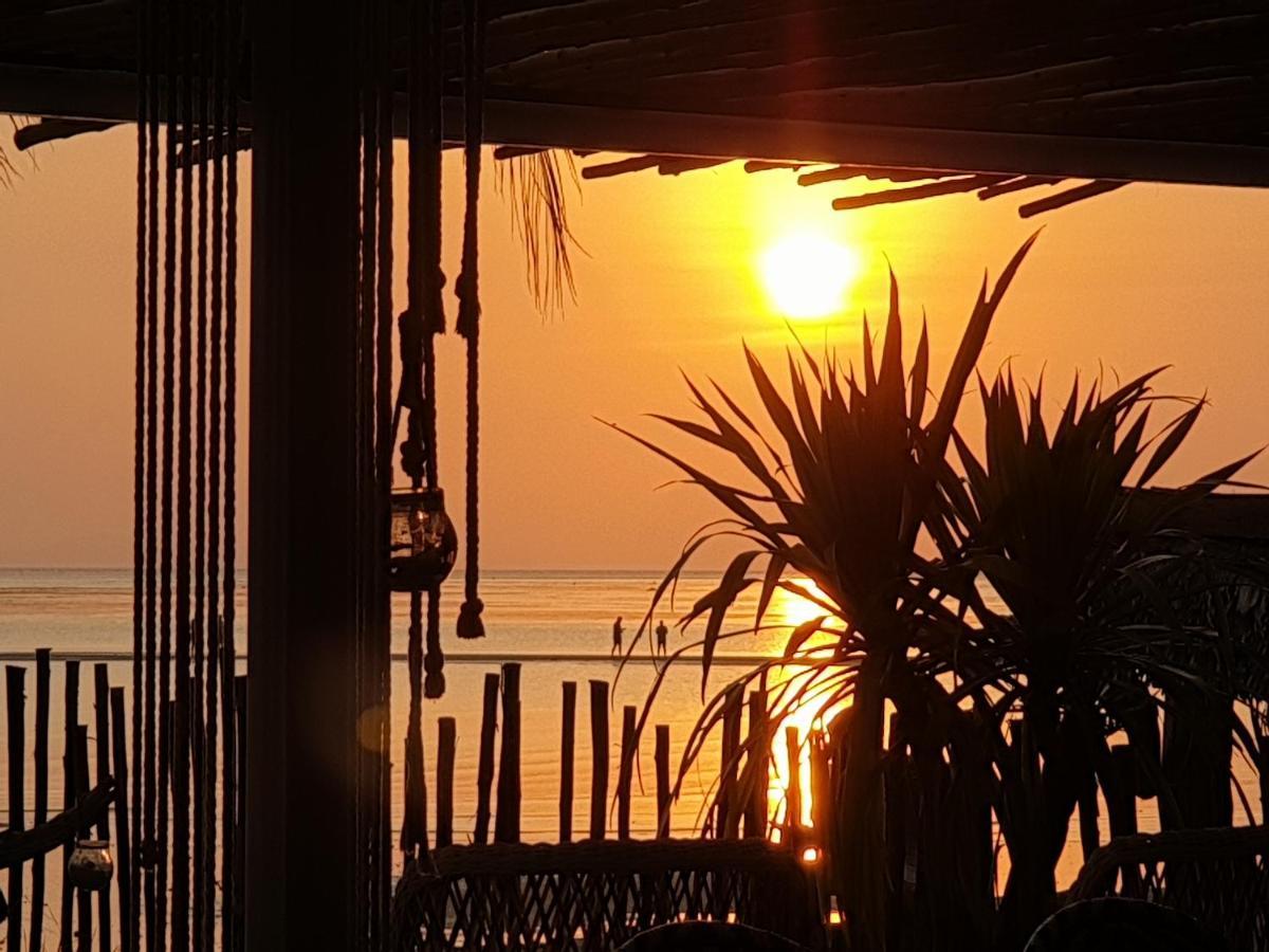 Sabaii Bay Resort Bantaj Kültér fotó