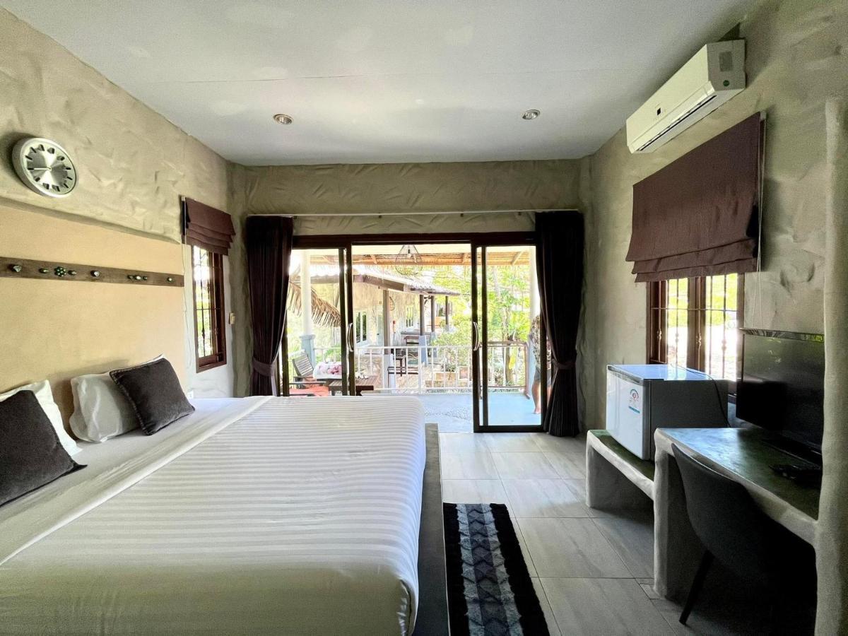 Sabaii Bay Resort Bantaj Kültér fotó