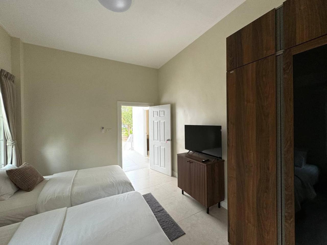 Sabaii Bay Resort Bantaj Kültér fotó